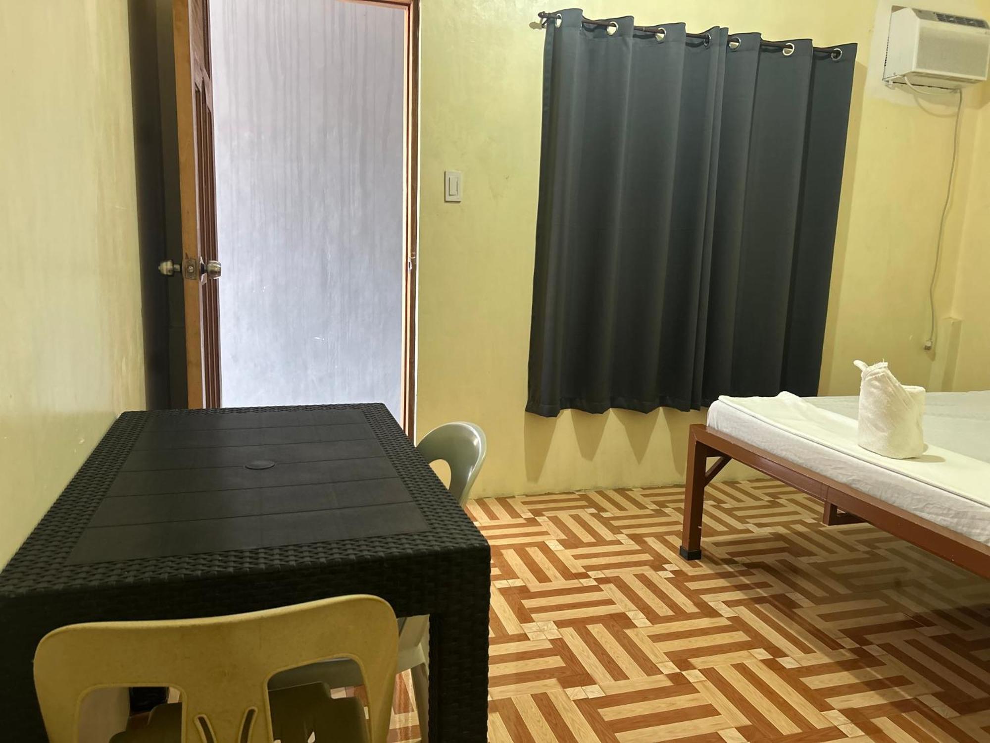 Carillo Guest House 科隆 外观 照片