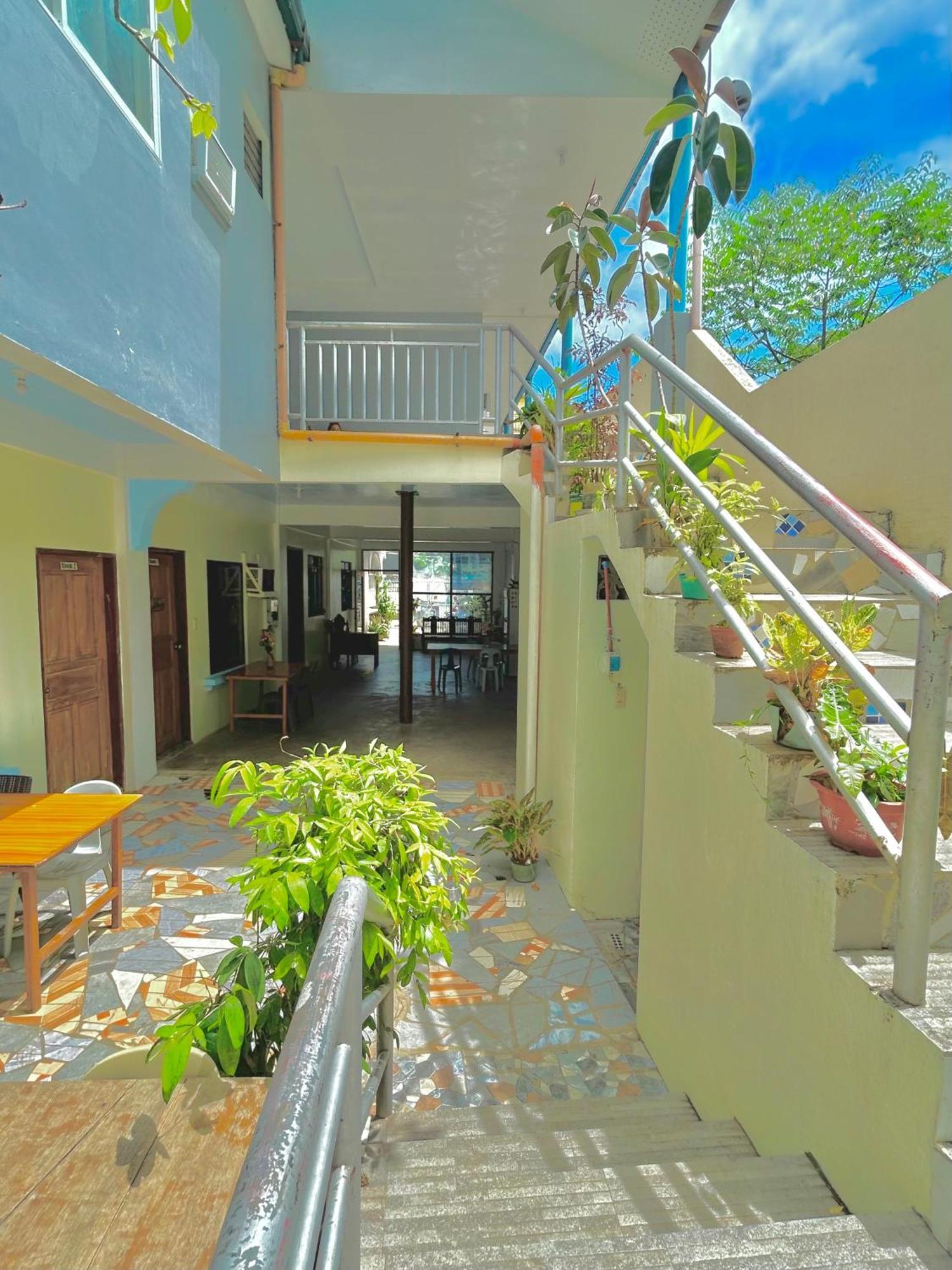 Carillo Guest House 科隆 外观 照片